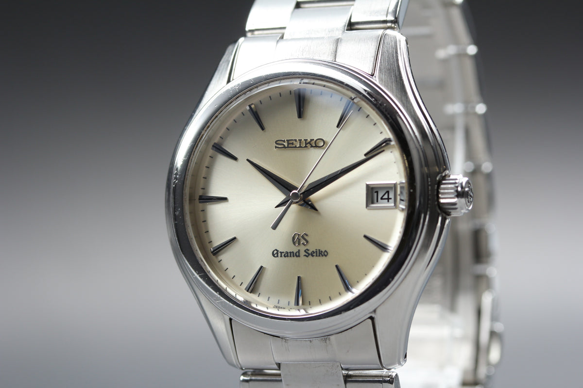 GRAND SEIKO 9F62-0A10 Date Quartz Men's Watch (3)