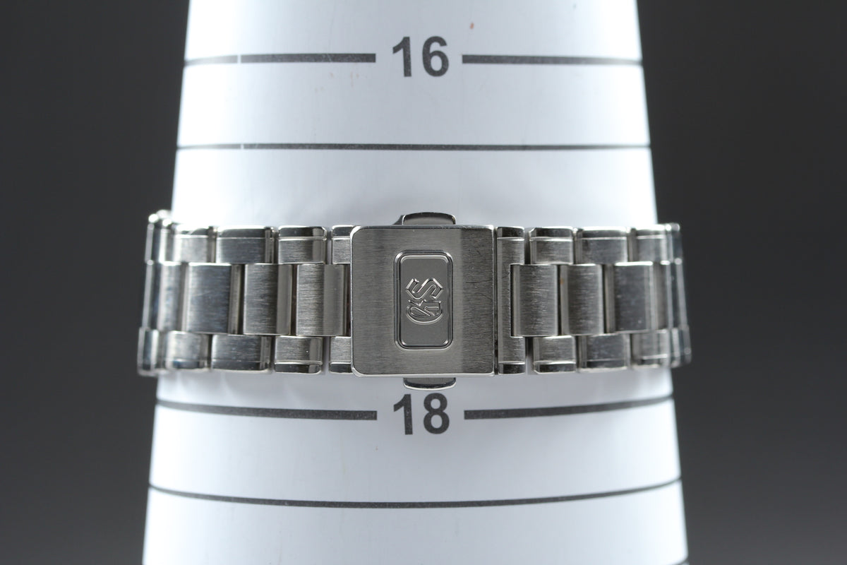 GRAND SEIKO 9F62-0A10 Date Quartz Men's Watch (10)