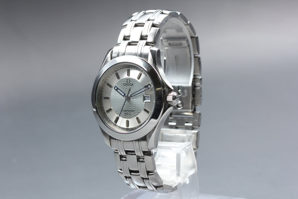 OMEGA Seamaster 120 Cal.1538 Silver Wave 2511.31 Quartz Men's Watch (6)
