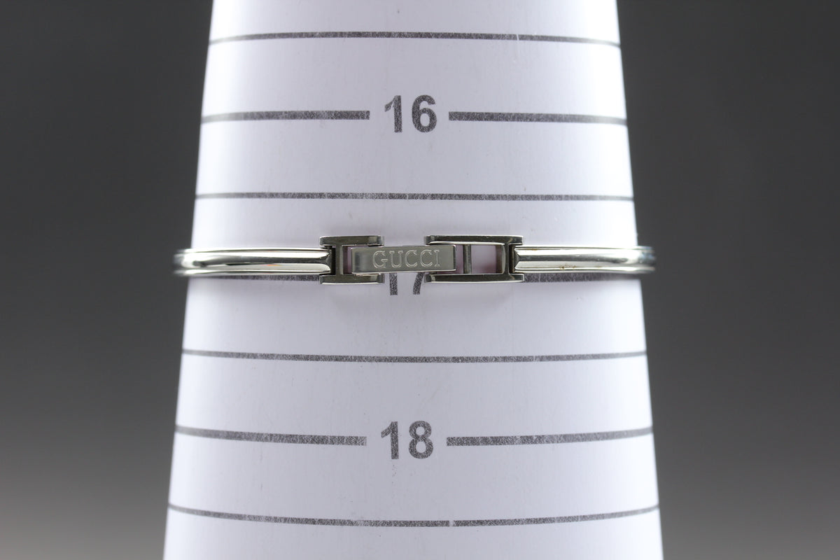 GUCCI 11/12.2L Silver 12 Colors Change Bezel Women's Qz Watch, w/ Box (10)