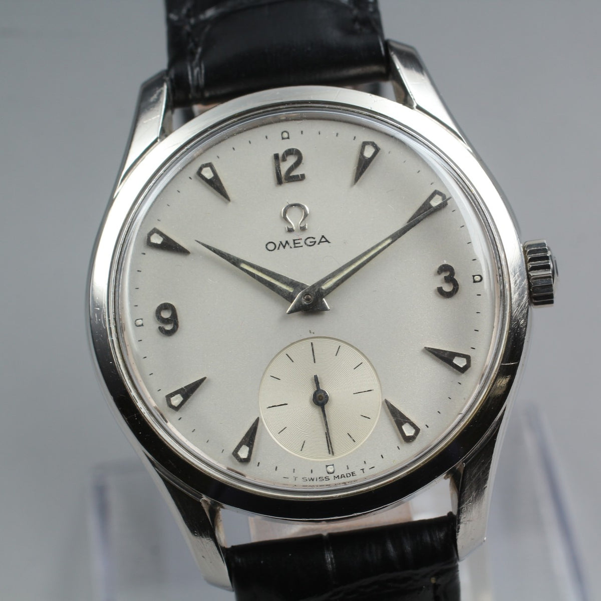 OMEGA Cal.265 Small Second Manual Wind Men Watch, w/ Case (1)