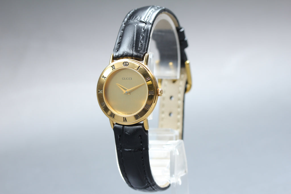 GUCCI 3000.2.L Gold Tone Quartz 25mm Women's Watch (6)