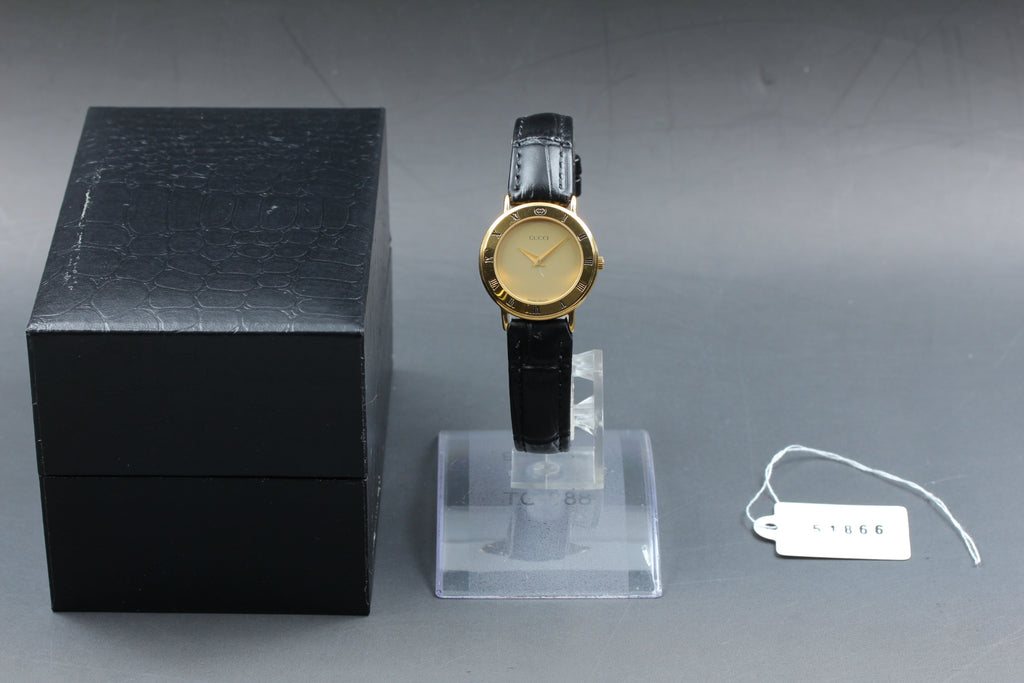 GUCCI 3000.2.L Gold Tone Quartz 25mm Women's Watch (3)