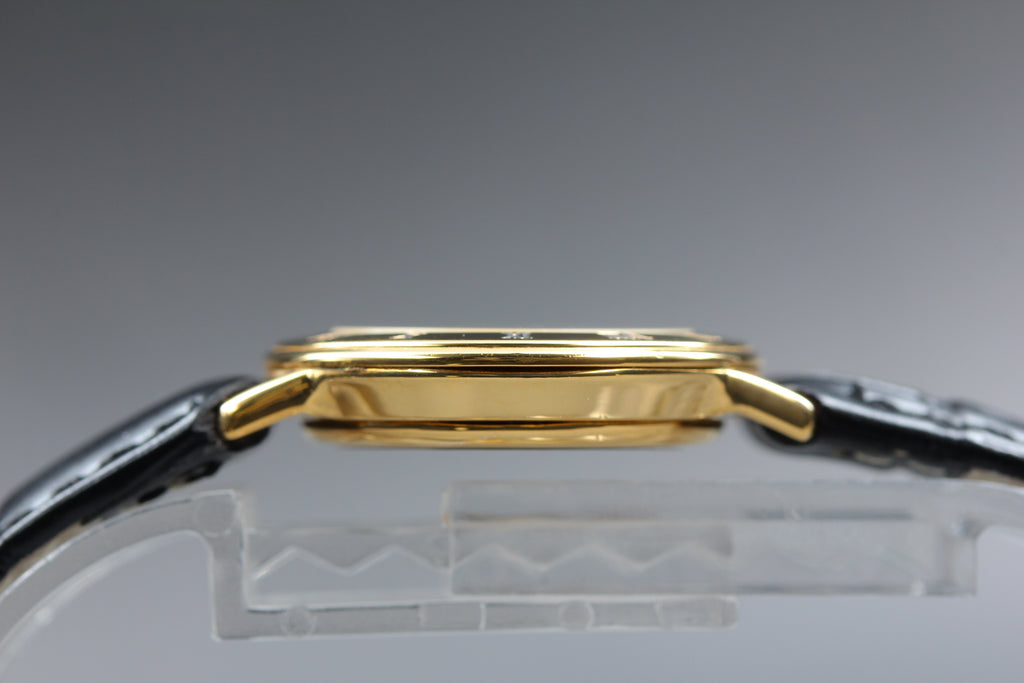 GUCCI 3000.2.L Gold Tone Quartz 25mm Women's Watch (12)